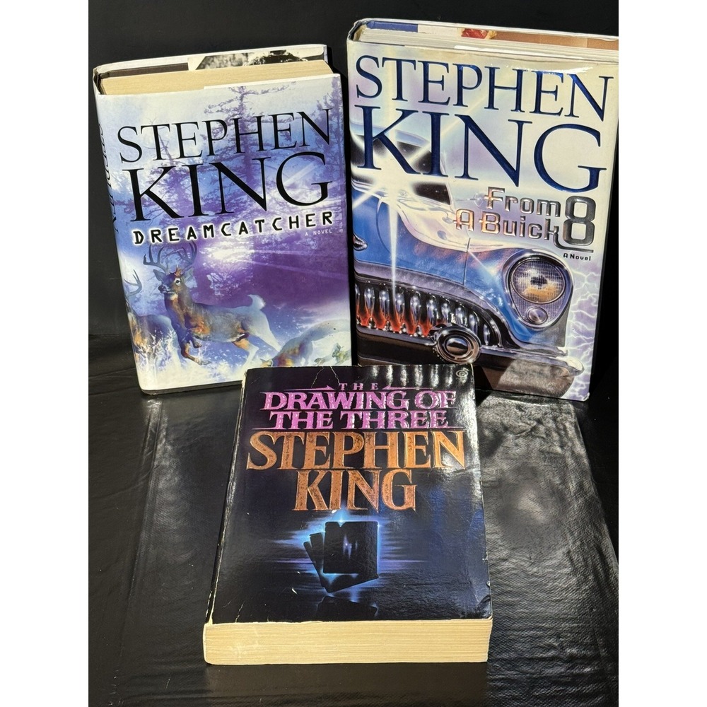 Lot 3 Stephen King Novels Dreamcatcher, From a Buick 8 , Drawing of the Three HC